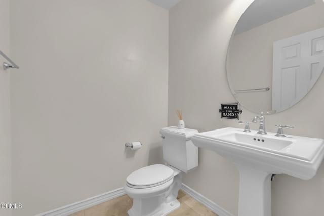 821 Somera Court, Simi Valley, CA 93065