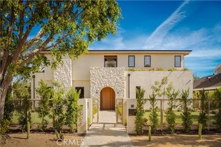 4956 Gentry Avenue, Valley Village, CA 91607