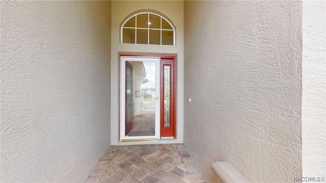 929 W Silver Meadow Loop, Hernando, FL 34442