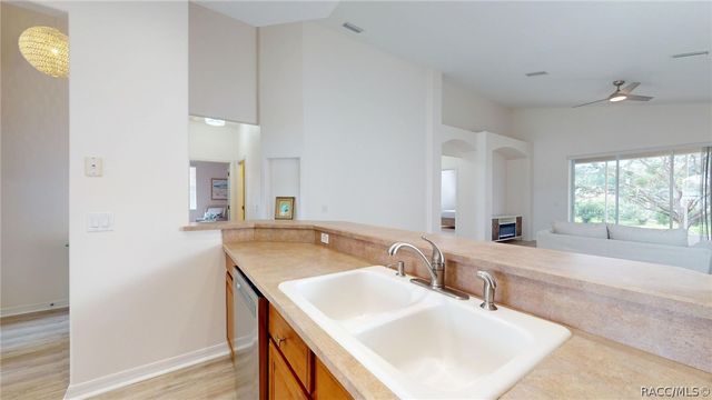 929 W Silver Meadow Loop, Hernando, FL 34442