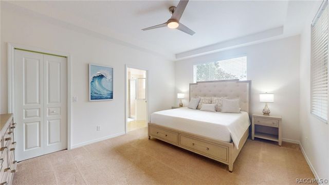 929 W Silver Meadow Loop, Hernando, FL 34442