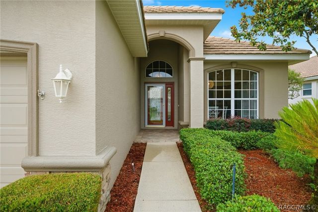 929 W Silver Meadow Loop, Hernando, FL 34442
