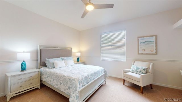 929 W Silver Meadow Loop, Hernando, FL 34442