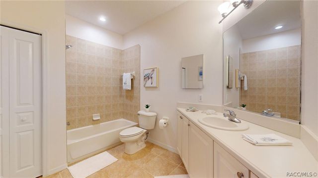 929 W Silver Meadow Loop, Hernando, FL 34442