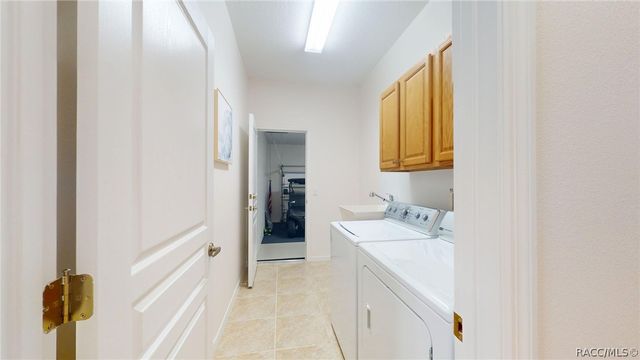929 W Silver Meadow Loop, Hernando, FL 34442