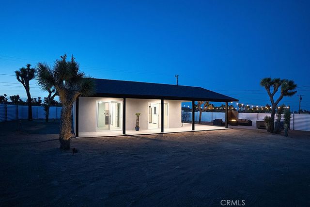 58774 Sun Mesa Dr, Yucca Valley, CA 92284