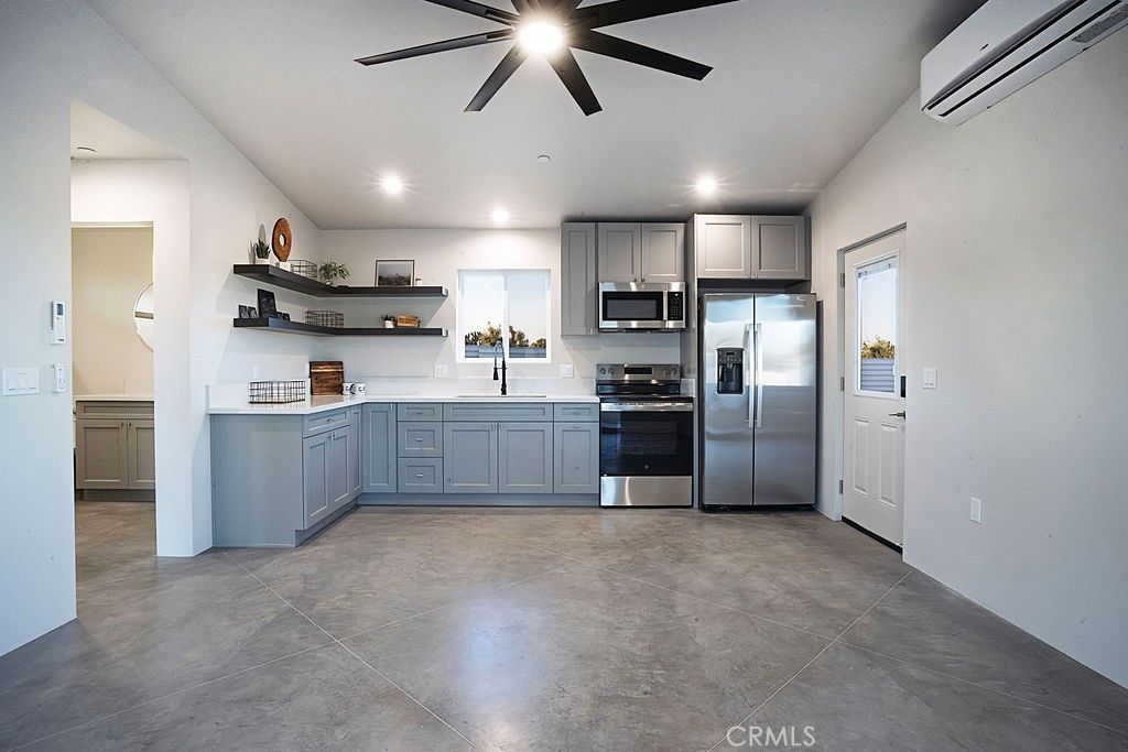 Image 22 of property listing at 58774 Sun Mesa Dr, Yucca Valley, CA 92284