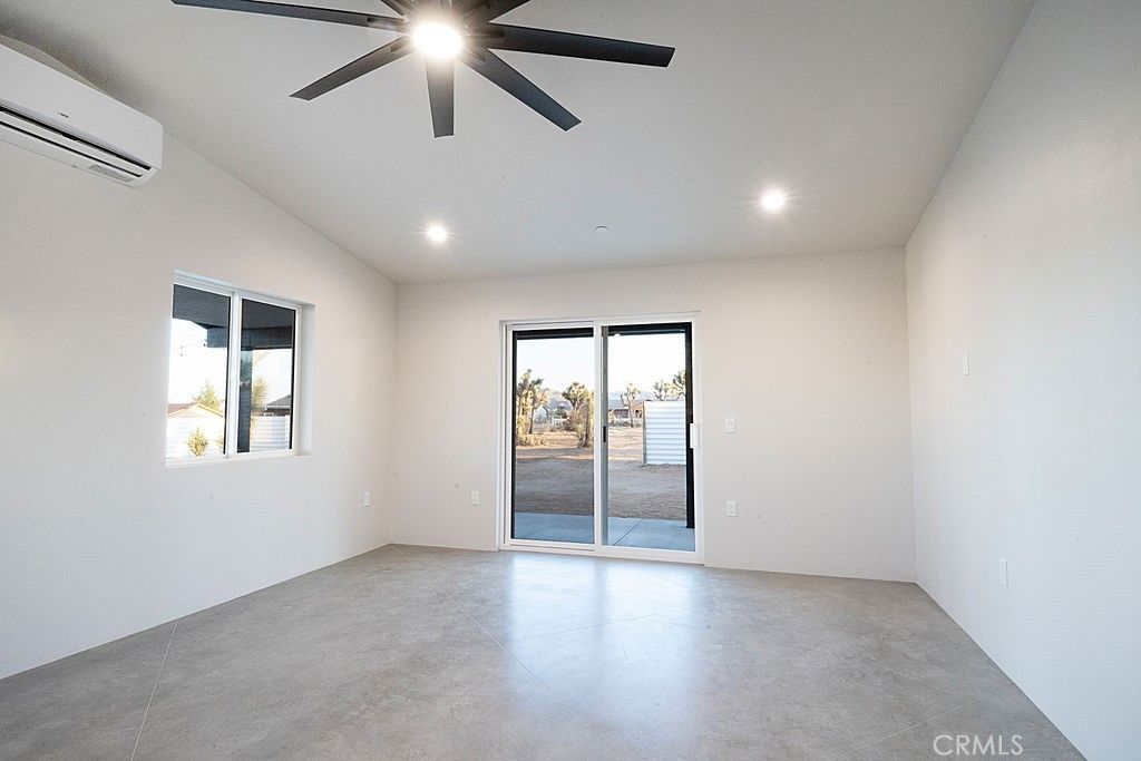 Image 28 of property listing at 58774 Sun Mesa Dr, Yucca Valley, CA 92284