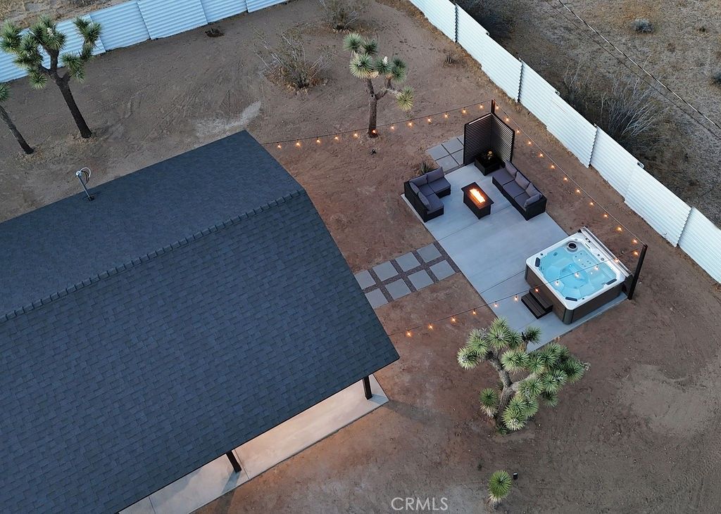 Image 3 of property listing at 58774 Sun Mesa Dr, Yucca Valley, CA 92284