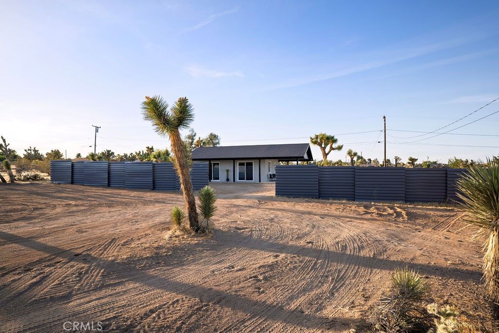 Image 42 of property listing at 58774 Sun Mesa Dr, Yucca Valley, CA 92284