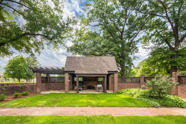 3945 GRANDVIEW AVE, Memphis, TN 38111