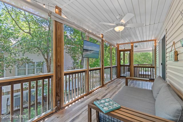 108 SE 22nd Street, Oak Island, NC 28465