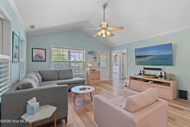 108 SE 22nd Street, Oak Island, NC 28465