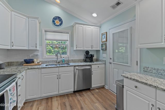 108 SE 22nd Street, Oak Island, NC 28465