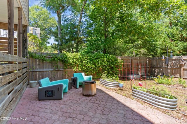 108 SE 22nd Street, Oak Island, NC 28465