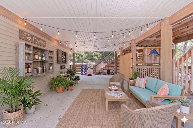 108 SE 22nd Street, Oak Island, NC 28465