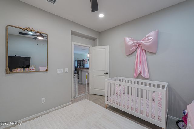 657 E BUCKINGHAM Avenue, Gilbert, AZ 85297