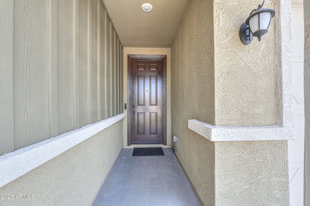 657 E BUCKINGHAM Avenue, Gilbert, AZ 85297