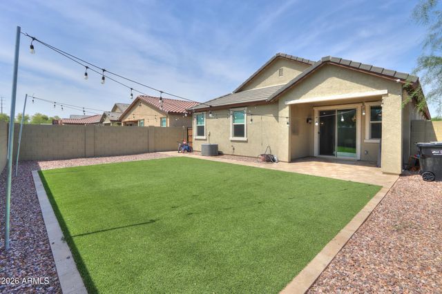 657 E BUCKINGHAM Avenue, Gilbert, AZ 85297