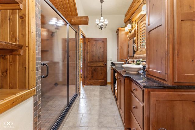 7835 W Bellsville Pike, Nashville, IN 47448