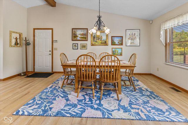 7835 W Bellsville Pike, Nashville, IN 47448