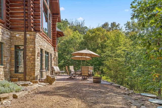 7835 W Bellsville Pike, Nashville, IN 47448