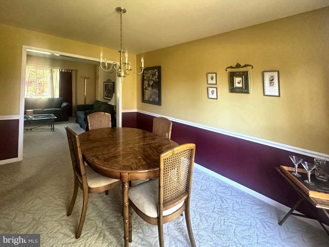 3 LINDEN WAY, Harleysville, PA 19438