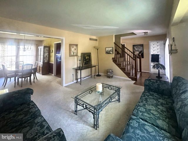 3 LINDEN WAY, Harleysville, PA 19438