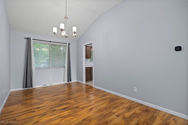 7653 Trenton Trail, Middleburg Heights, OH 44130