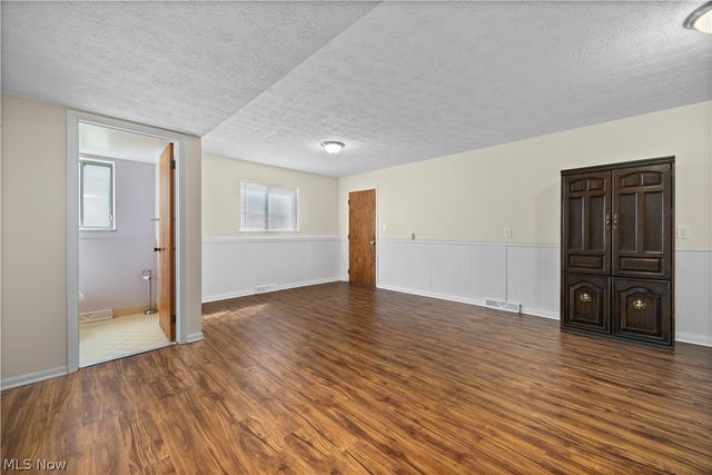 7653 Trenton Trail, Middleburg Heights, OH 44130