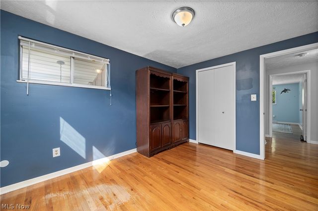 7653 Trenton Trail, Middleburg Heights, OH 44130