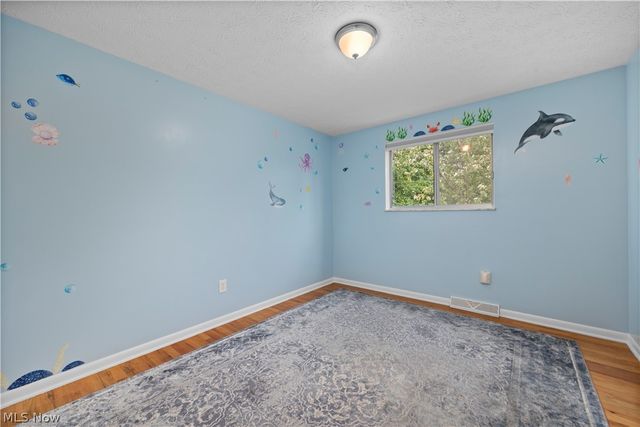 7653 Trenton Trail, Middleburg Heights, OH 44130