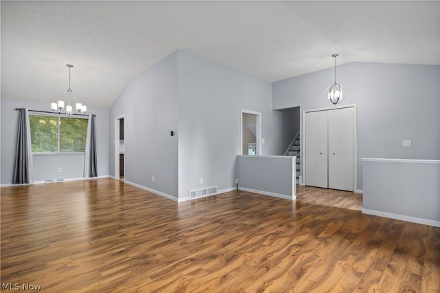 7653 Trenton Trail, Middleburg Heights, OH 44130