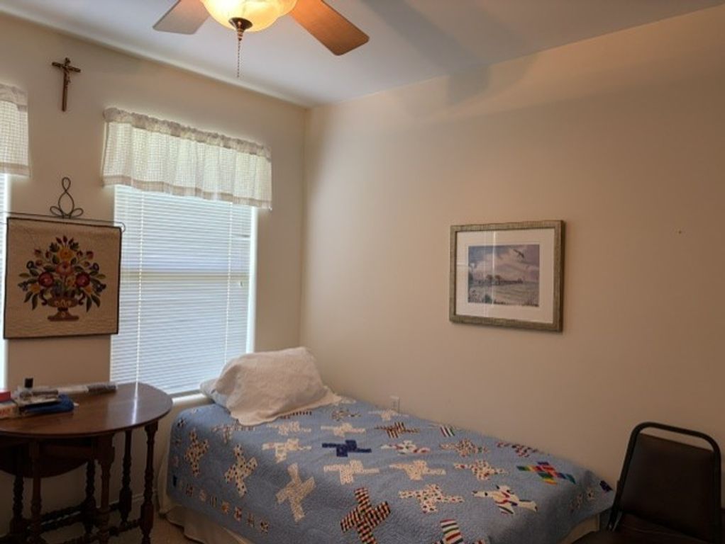 Image 9 of property listing at 1017 31st Street, Peru, IL 61354
