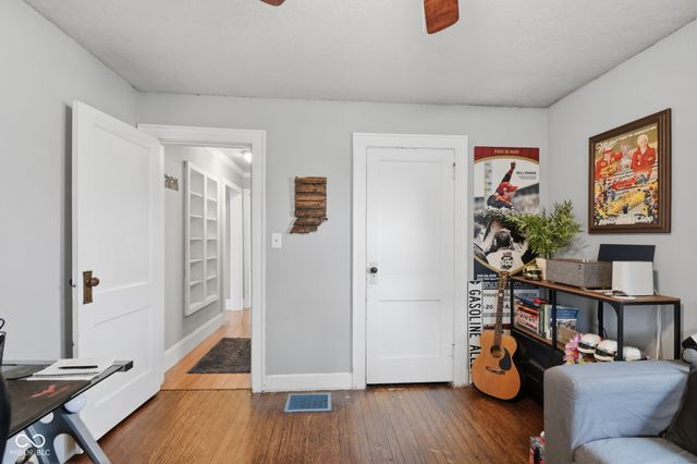 1718 Winton Avenue, Speedway, IN 46224