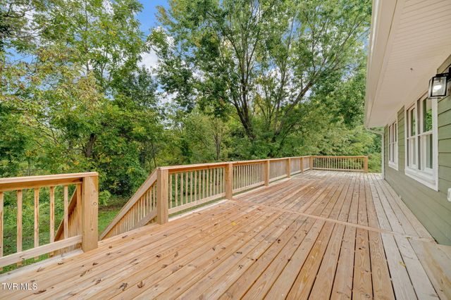 248 Dean Archer Road, Jonesborough, TN 37659
