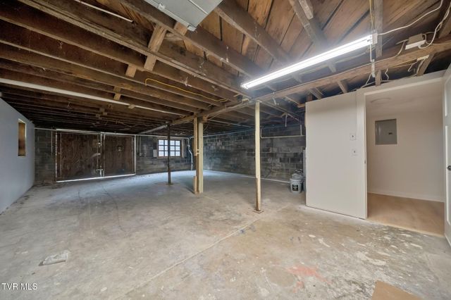 248 Dean Archer Road, Jonesborough, TN 37659
