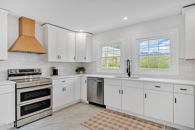 248 Dean Archer Road, Jonesborough, TN 37659