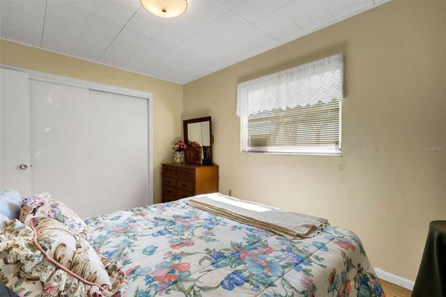 2354 LAKEVIEW DRIVE, Haines City, FL 33844