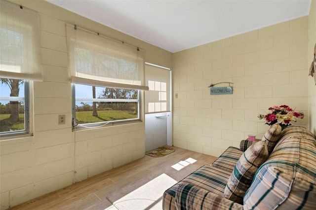 2354 LAKEVIEW DRIVE, Haines City, FL 33844