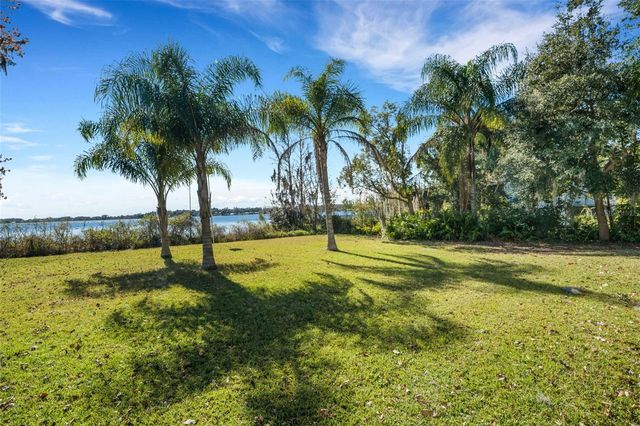 2354 LAKEVIEW DRIVE, Haines City, FL 33844