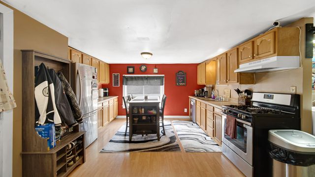 302 Rockwood Street, La Porte, IN 46350