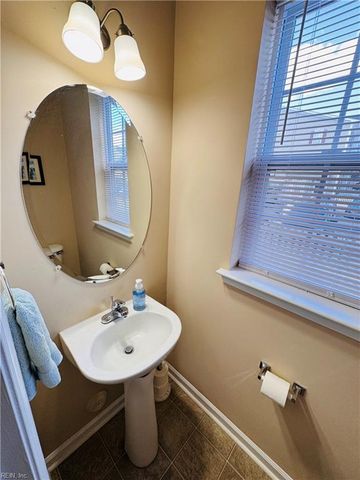 418 Teton CIR, Suffolk, VA 23435