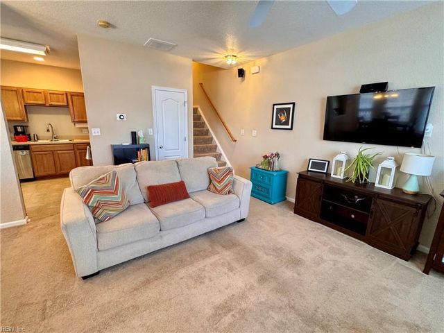 418 Teton CIR, Suffolk, VA 23435