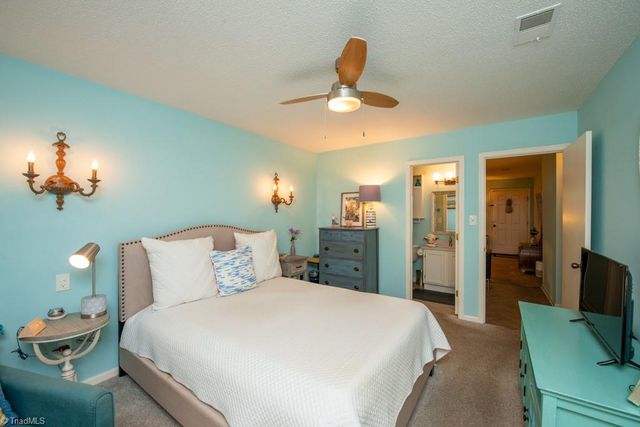 397 James Court, High Point, NC 27265