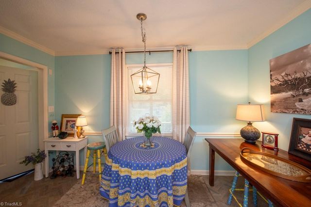 397 James Court, High Point, NC 27265