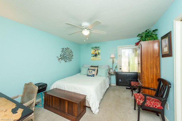 397 James Court, High Point, NC 27265