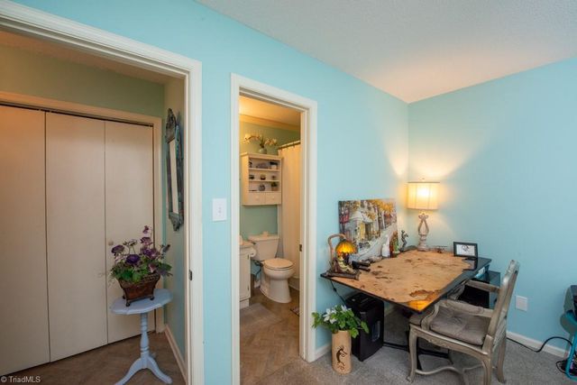 397 James Court, High Point, NC 27265