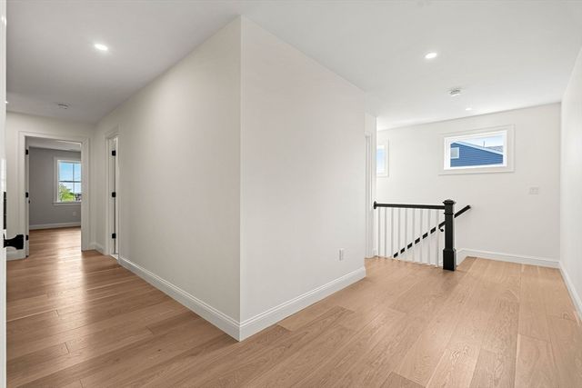 5 Ciaramitaro Ct, Gloucester, MA 01930