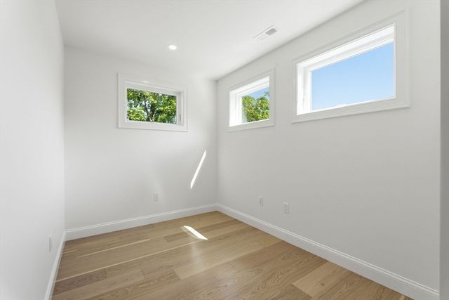 5 Ciaramitaro Ct, Gloucester, MA 01930